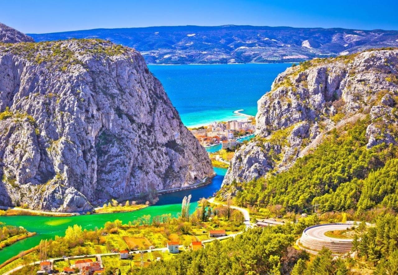 Downtown Deluxe Lejlighed Omiš Eksteriør billede